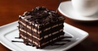 Olive-Garden-Now-Introduces-New-Chocolate-Lasagna